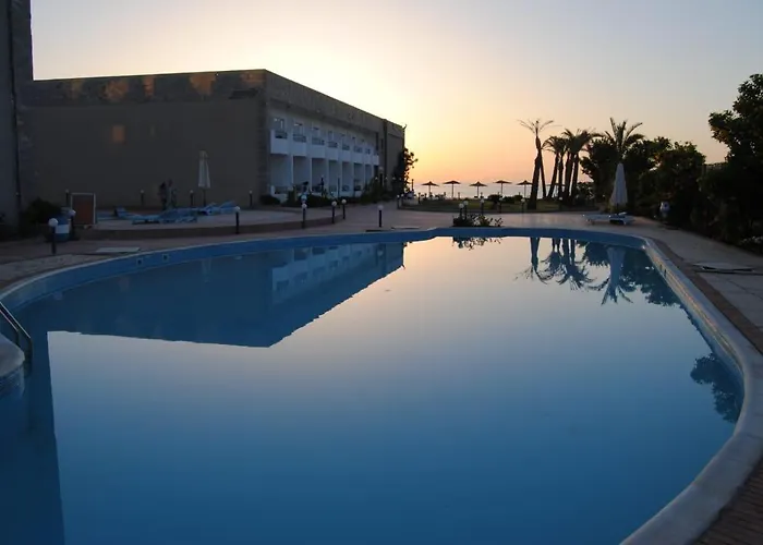 Cecelia Resort