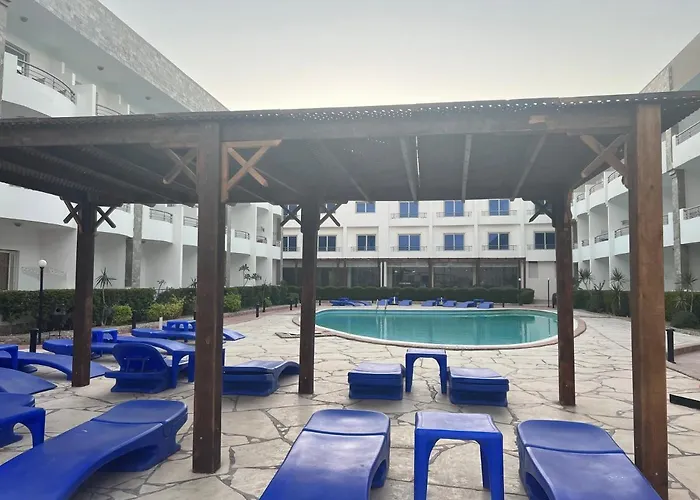 Cecelia Resort